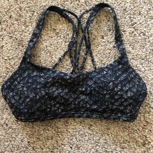 Lululemon Free to be Zen Bra
